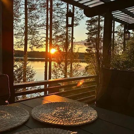 Cityvilla On The Shore Of Haapajaervi Joensuu