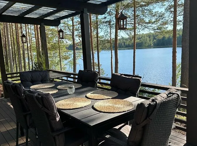 Cityvilla On The Shore Of Haapajaervi *