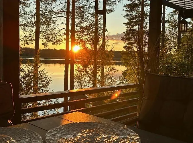 Cityvilla On The Shore Of Haapajaervi Joensuu