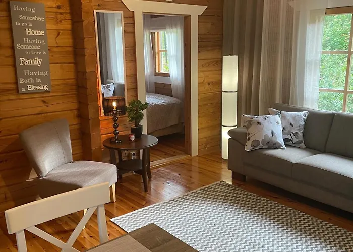 Cityvilla On The Shore Of Haapajaervi * Joensuu